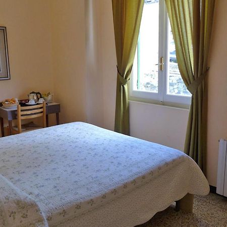 Bed And Breakfast Gioiello Celle Ligure Oda fotoğraf